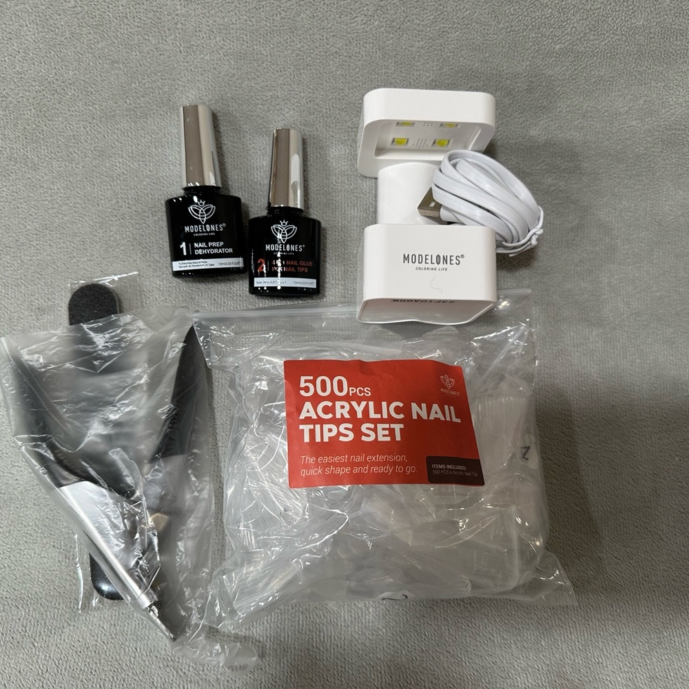 Acrylic nail tips kit